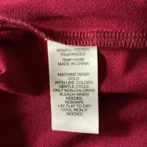 89th+ MADISON FUSCHIA EMBELLISHED keyhole Neck 3/4 Cutout Sleeve Top Size Large - Picture 6 of 6